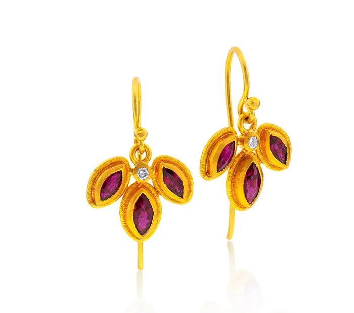 Nava Zahavi Nava Zahavi Garnet Flower Clover Earrings Earrings