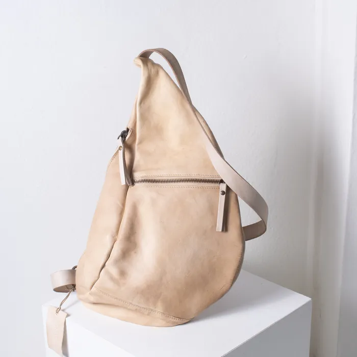 Rings Shoto Isa Sling Bag Sand Stone Shoto Handbags