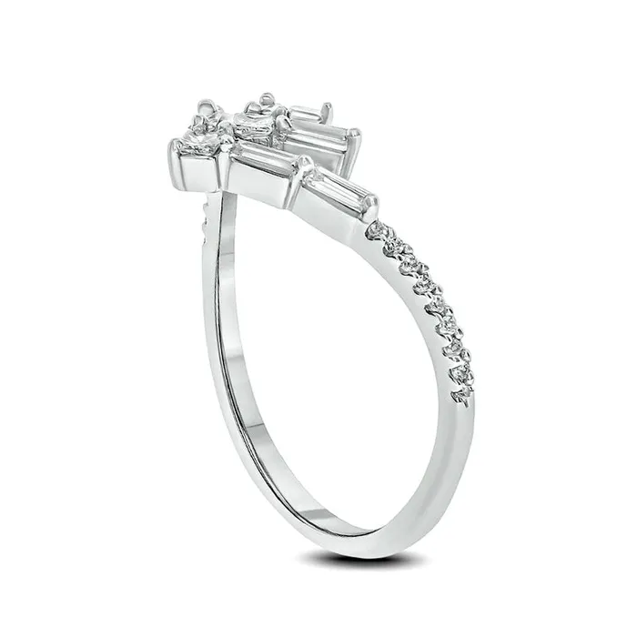 Goldia 038 CT TW Natural Diamond Three Stone Chevron Ring in Solid 10K White Gold Rings Goldia 038 CT TW Natural Diamond Three Stone Chevron Ring in Solid 10K White Gold Rings