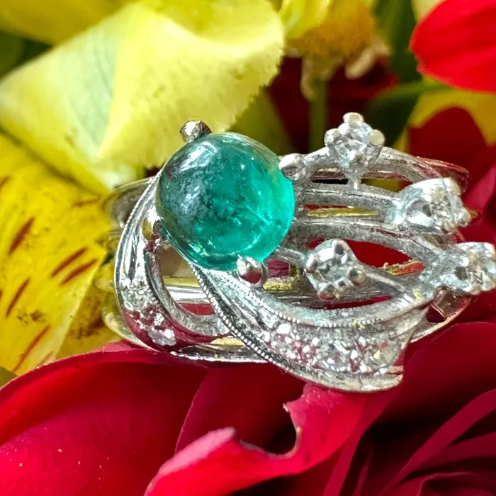 Rings ONeills Estate Jewelry 14 Karat White Gold Emerald Diamond Ring 20002018 Rings ONeills Estate Jewelry 14 Karat White Gold Emerald Diamond Ring 20002018