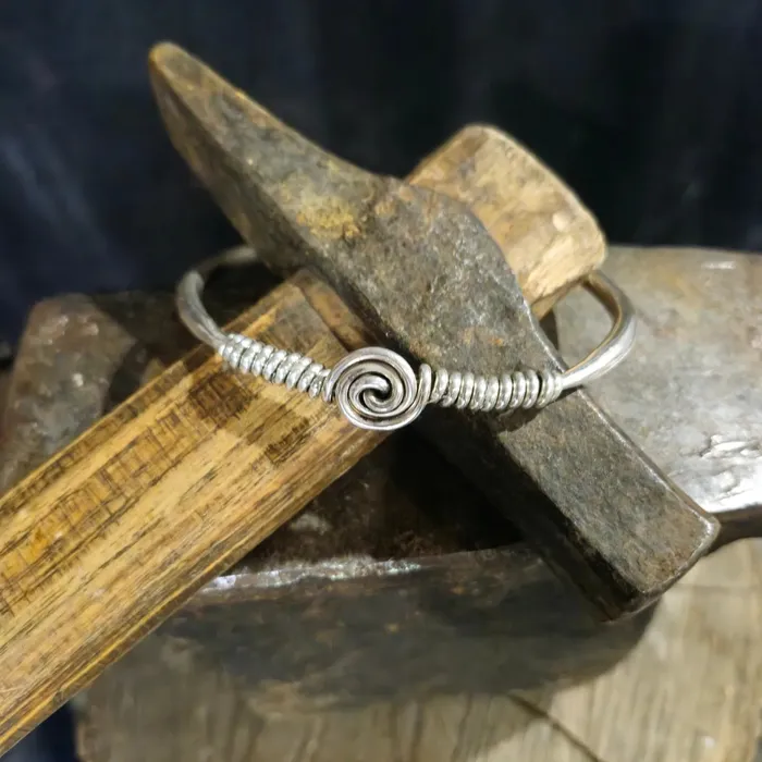 Spiral Armring in Sterling Silver Valhallas silver Rings