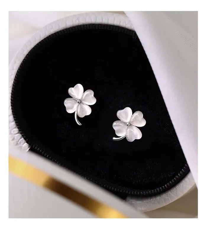 Trendolla Jewelry 925 Silver Cats Eye Four Leaf Clover Earrings Earrings