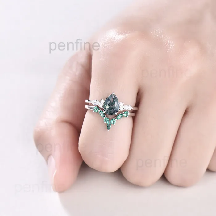 PENFINE Rings 2pcs Pear Shaped Green Moss Agate Nadia Engagement Ring Set Emerald Band
