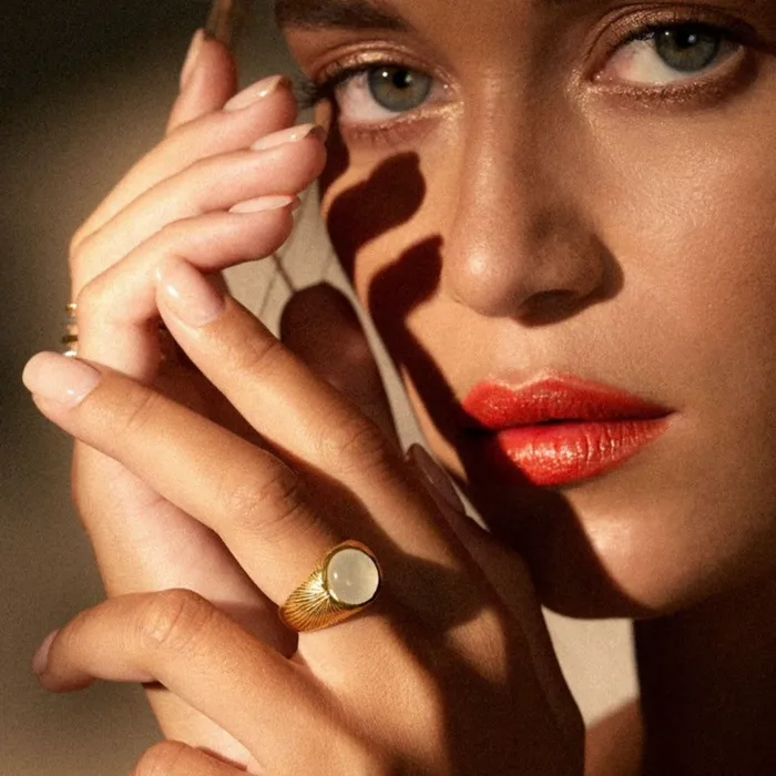 Radiance Ring moonstone I Z A J E W E L R Y Rings