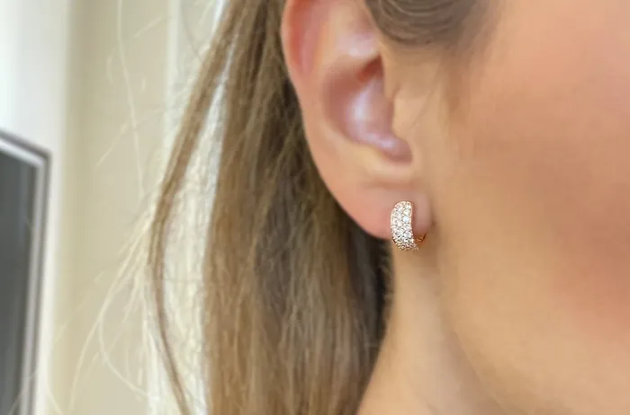 Albert Hern Earrings 18kt Gold Huggies with Diamonds Earrings