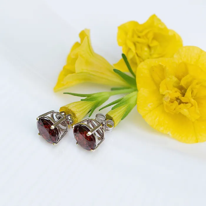 Anthill Garnet Stud Earrings 14K Gold AlbrechtJewellery Earrings