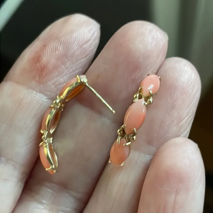 Coral Hoop Earrings 14k Gold Vintage Vintage Paris Jewelry Earrings Coral Hoop Earrings 14k Gold Vintage Vintage Paris Jewelry Earrings