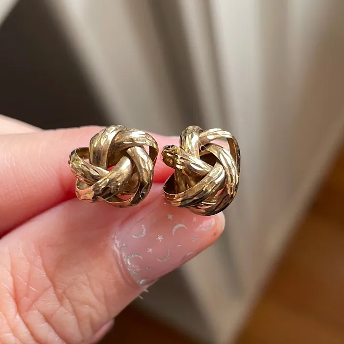 Gold Knot Earrings 10k Gold Vintage Love Vintage Paris Earrings