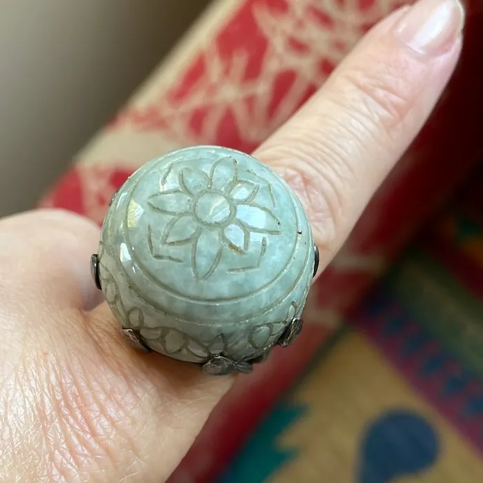 Love Vintage Paris Rings Carved Jade Dome Ring Sterling Silver Vintage