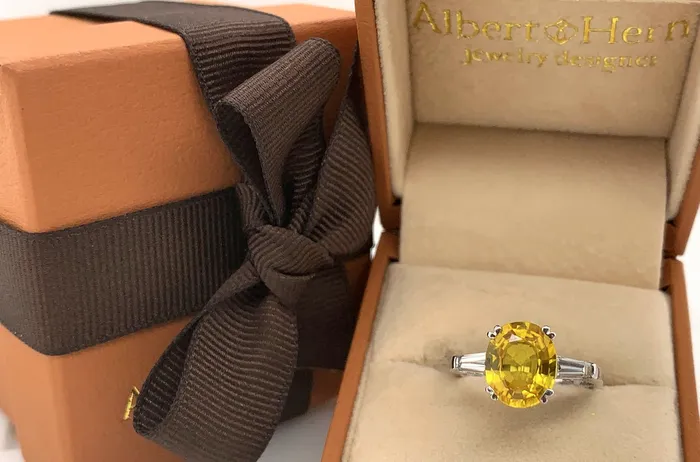Ring 18kt White Gold Yellow Sapphire Baguette Diamonds Albert Hern Rings