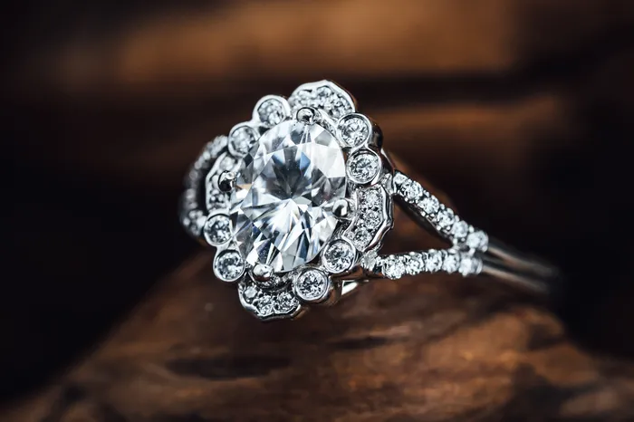 Rings Ancora 14k White Gold Moissanite and Diamond Ring