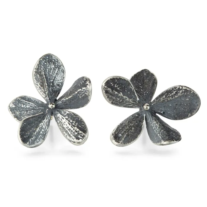 Earrings John Iversen Large Oxidized Silver Hydrangea Earrings