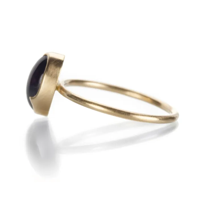 Gabriella Kiss Rings Oval Mauve Spinel Ring Gabriella Kiss Rings Oval Mauve Spinel Ring