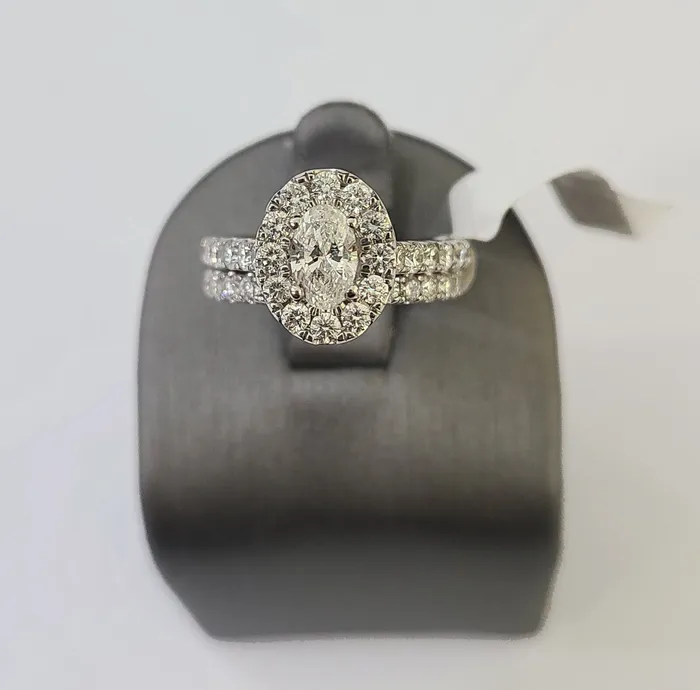 Gold and Diamond Rings REAL 14k White Gold Diamond Ring Oval Shaped Ladies Wedding Engagement