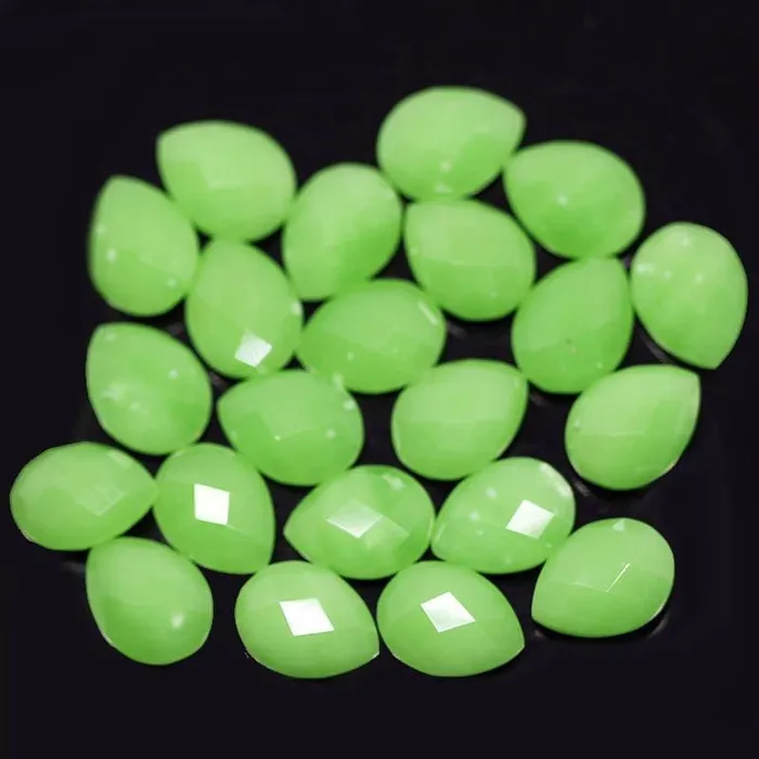 Green Chrysoprase Quartz Faceted Pear Drop Briolette Beads 6pc 12x10mm Beads Supplies USA Earrings Green Chrysoprase Quartz Faceted Pear Drop Briolette Beads 6pc 12x10mm Beads Supplies USA Earrings