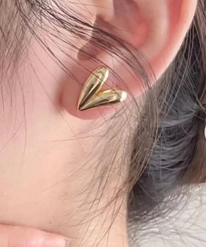 Sophiareneboutiquecom Rings Sterling Silver Elongated Boho Heart Studs