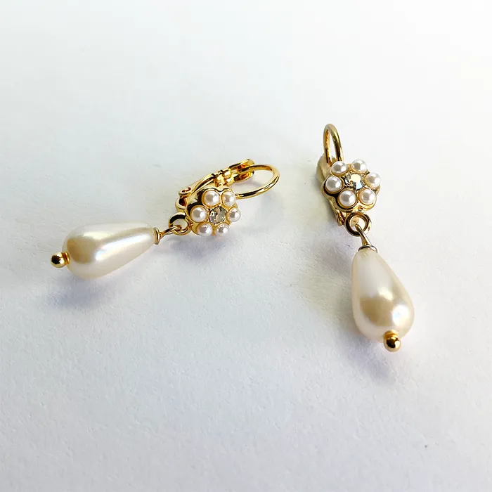 Mariana Petite Flower Leverback Butter Pecan Earrings with Briolette Earrings Mariana Petite Flower Leverback Butter Pecan Earrings with Briolette Earrings