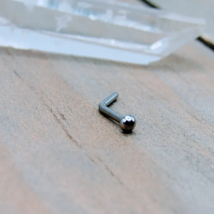 Rings Siren Body Jewelry Titanium half dome top nose ring 2mm L bend style nostril piercing jewelry bar anodized