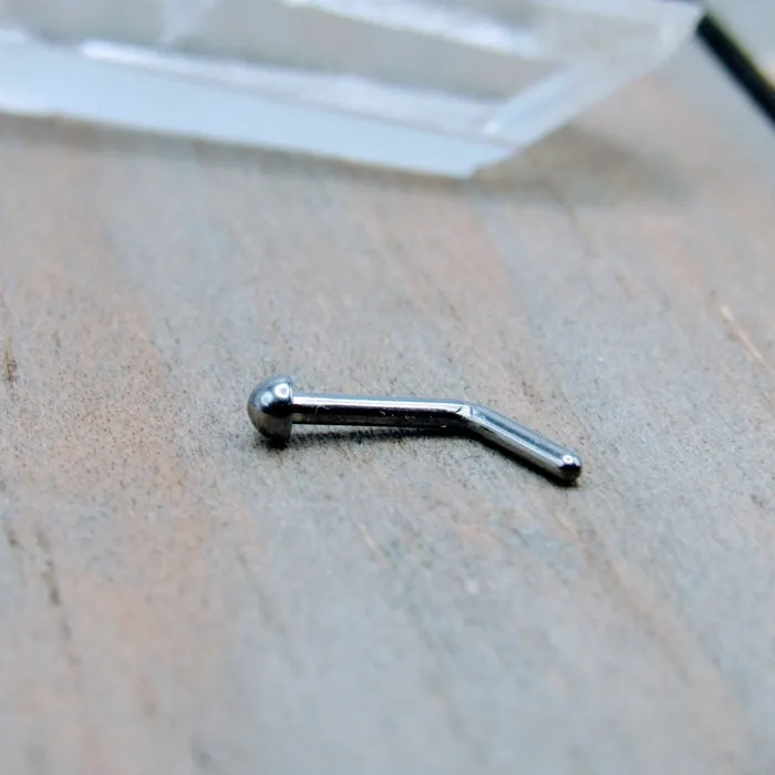 Rings Siren Body Jewelry Titanium half dome top nose ring 2mm L bend style nostril piercing jewelry bar anodized