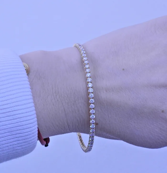 Bracelets Roberto Coin 550 Carat Diamond Gold Bangle Bracelet Roberto Coin