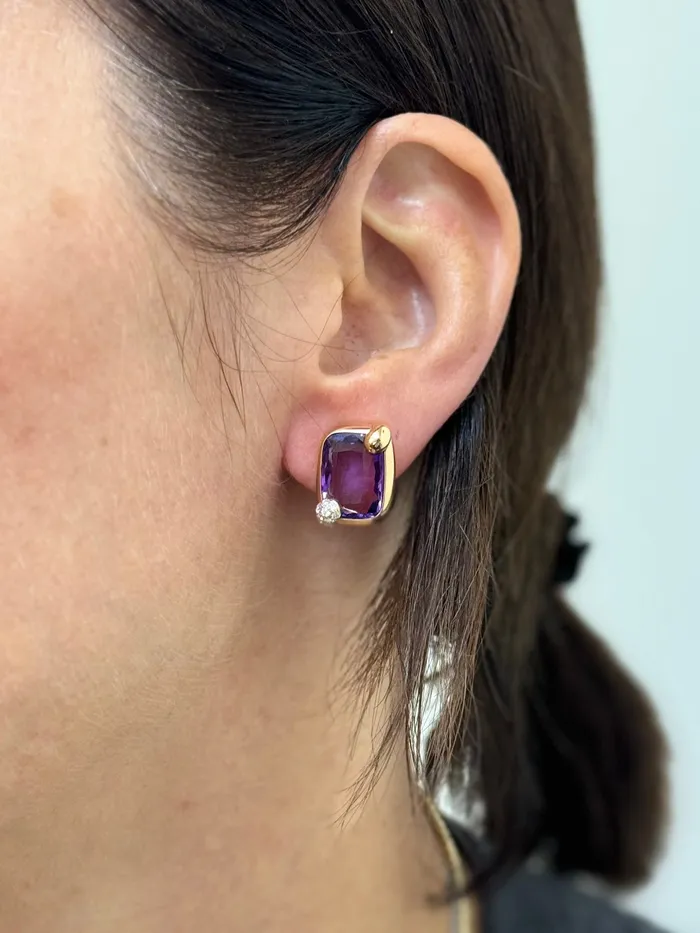 Earrings Pomellato Pomellato Ritratto Gold Amethyst Diamond Earrings