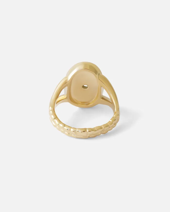 Intagliaux Oval Green Sapphire Ring Alfonzo Rings Intagliaux Oval Green Sapphire Ring Alfonzo Rings
