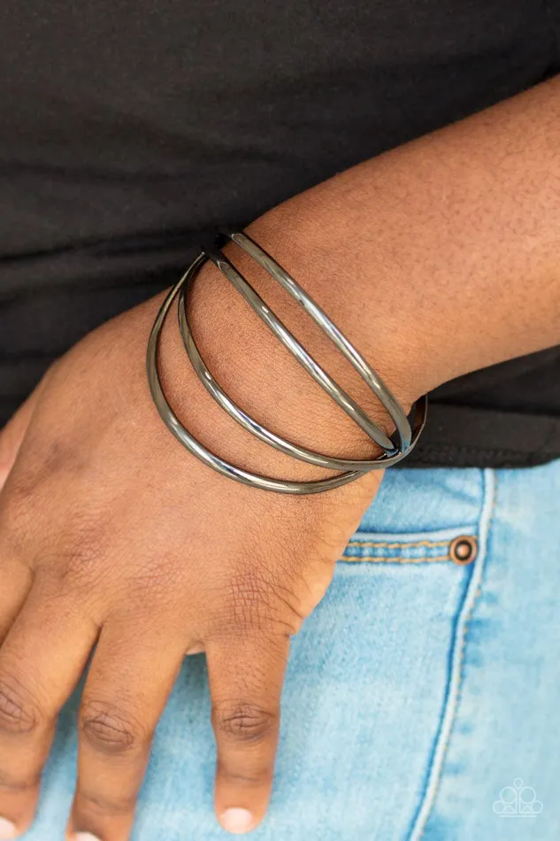 Paparazzi Accessories Bracelets Take A CATWALK Black Bracelet Jewelry by Bretta Paparazzi Accessories Bracelets Take A CATWALK Black Bracelet Jewelry by Bretta