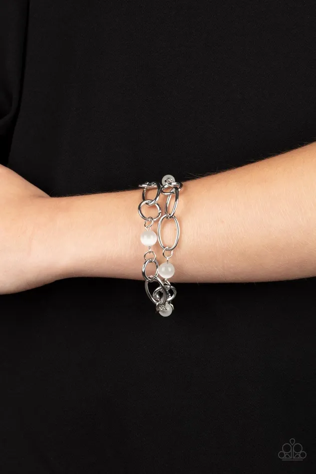 Paparazzi Accessories Delightfully Daydreamy White Bracelet Jewelry by Bretta Bracelets Paparazzi Accessories Delightfully Daydreamy White Bracelet Jewelry by Bretta Bracelets