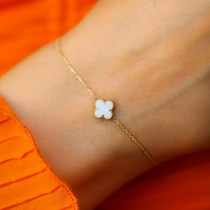 Senso Gold Bracelets Womens gold bracelet with white onyx clover Senso Gold Bracelets Womens gold bracelet with white onyx clover